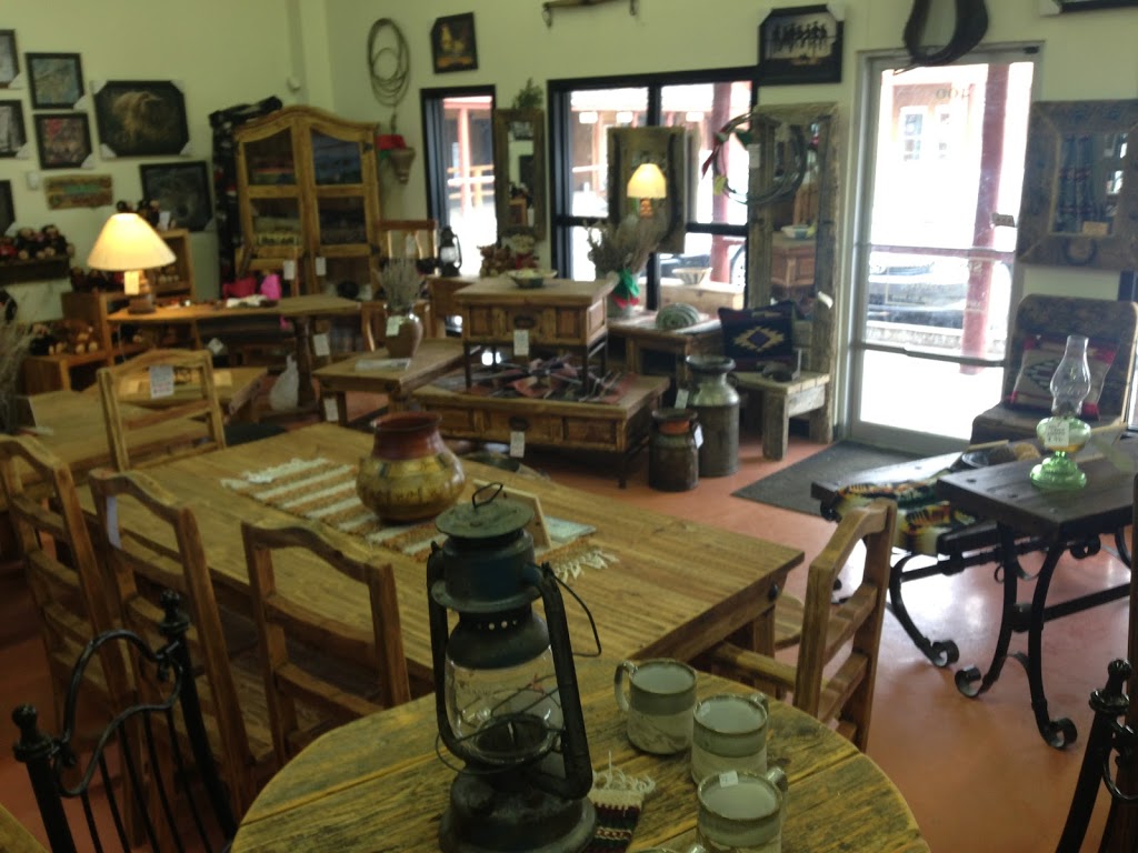 Durango Trail Rustic Furniture | 7 Balsam Ave, Bragg Creek, AB T0L 0K0, Canada | Phone: (403) 949-3266