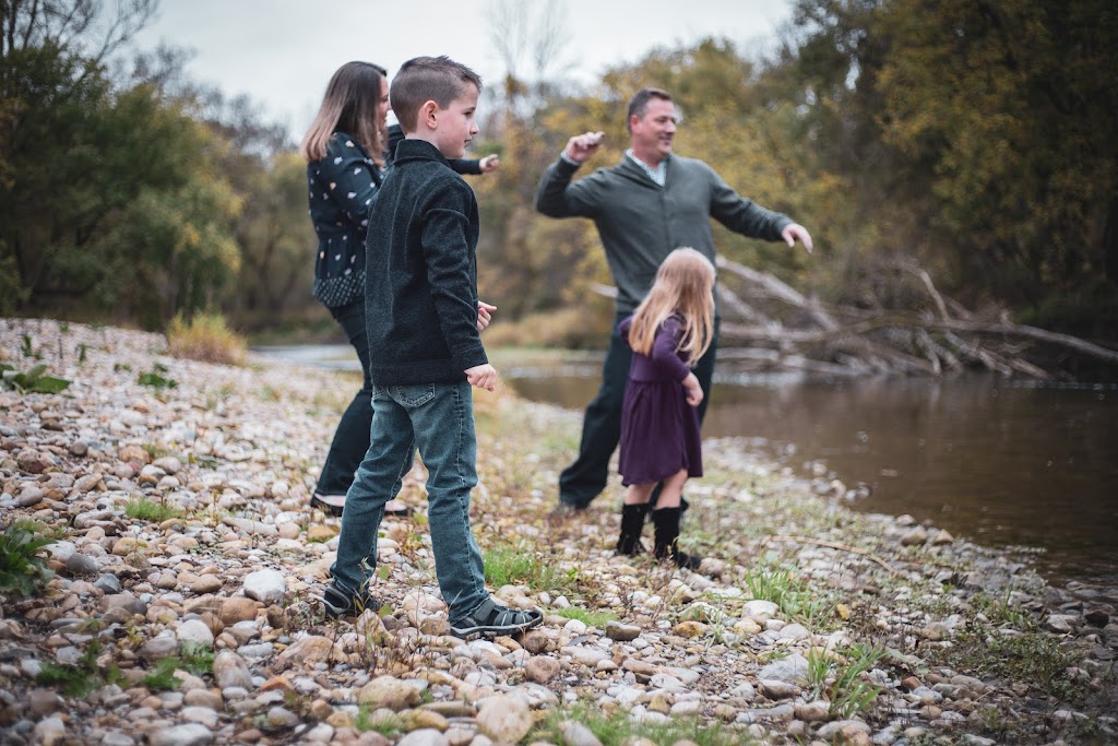 Tay Selig Photography | 171 Nith River Wy, Ayr, ON N0B 1E0, Canada | Phone: (226) 755-2506