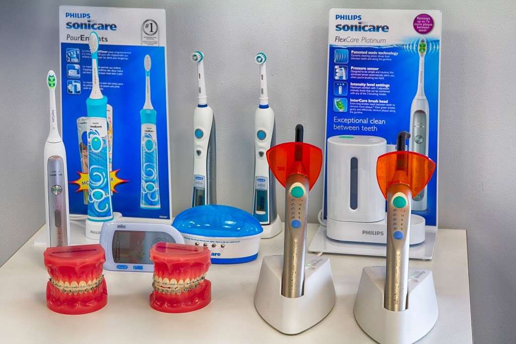 Louis Dorval Orthodontiste | 810 Route Jean-Gauvin, Québec, QC G1X 0B6, Canada | Phone: (418) 877-8770