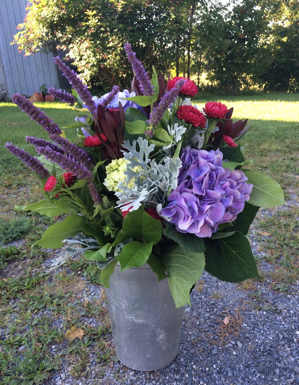 Atelier la Fleuriste | 43 Rue Principale, Bedford, QC J0J 1A0, Canada | Phone: (450) 248-2020