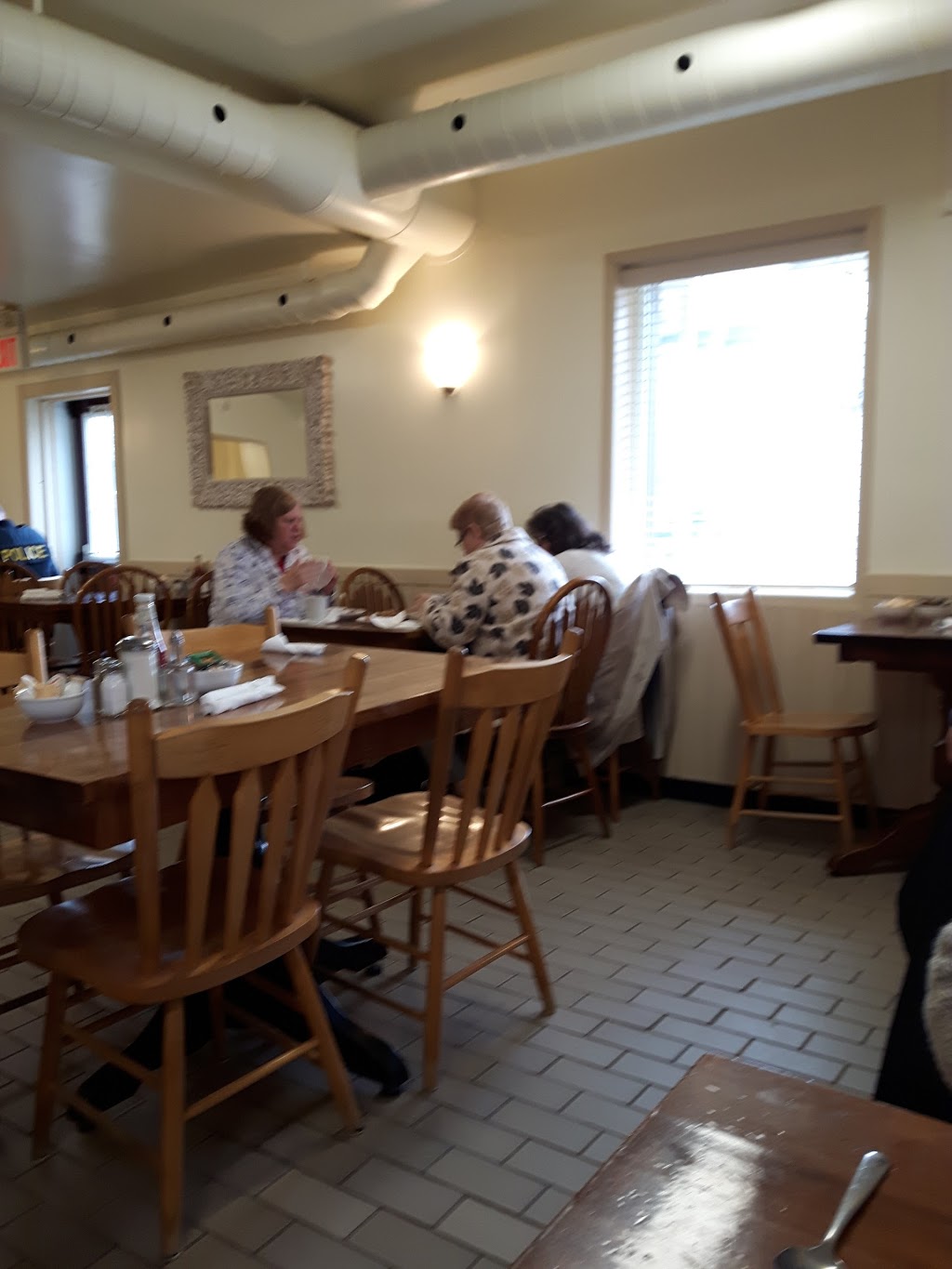 The Right Spot Restaurant Baked Goods | 14 Elora St N, Alma, ON N0B 1A0, Canada | Phone: (226) 336-7768