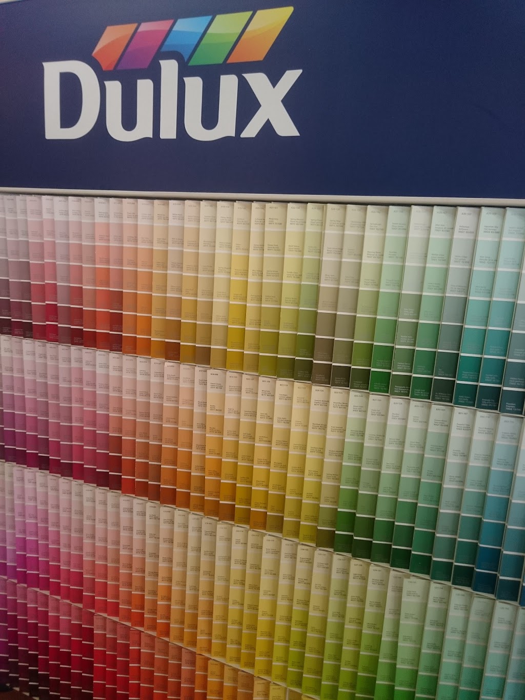 Dulux Paints | 875 Highland Rd W, Kitchener, ON N2N 2Y2, Canada | Phone: (519) 742-1315