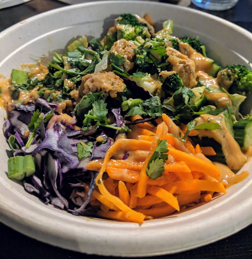 freshii | 90 Annagem Blvd, Mississauga, ON L5T 2Y3, Canada | Phone: (437) 317-7747
