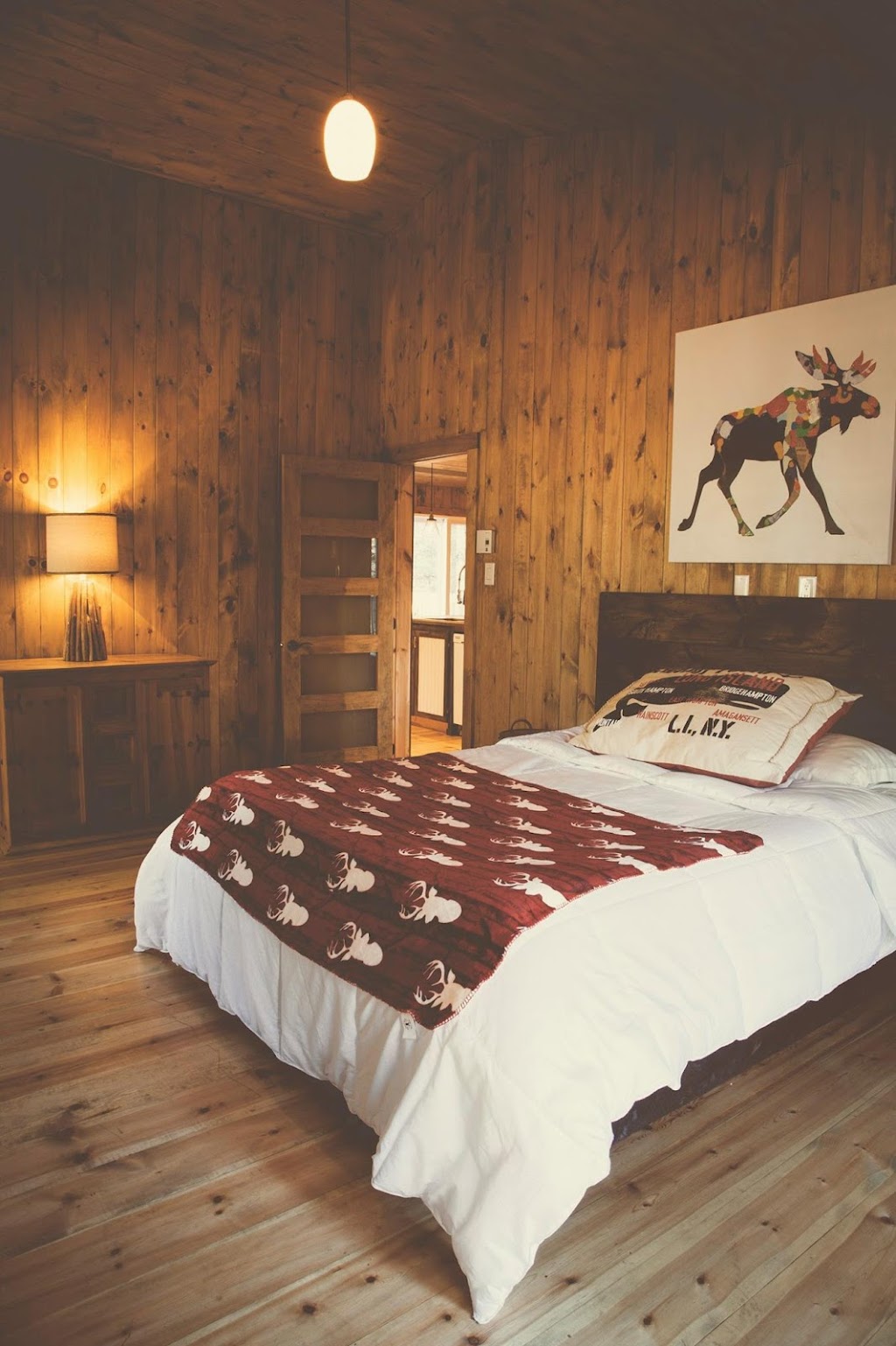 Le Shack Chic Chalet by Escapades Tremblant | 4450 Rte des Tulipes, La Conception, QC J0T 1M0, Canada | Phone: (877) 907-3479