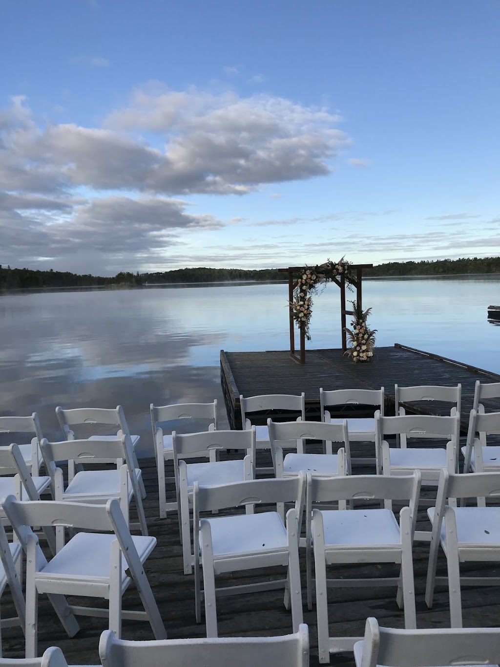 Ash Rapids Lodge | 1 Ash Bay Lake of the Woods, Kenora, ON P9N 3X7, Canada | Phone: (800) 465-1095