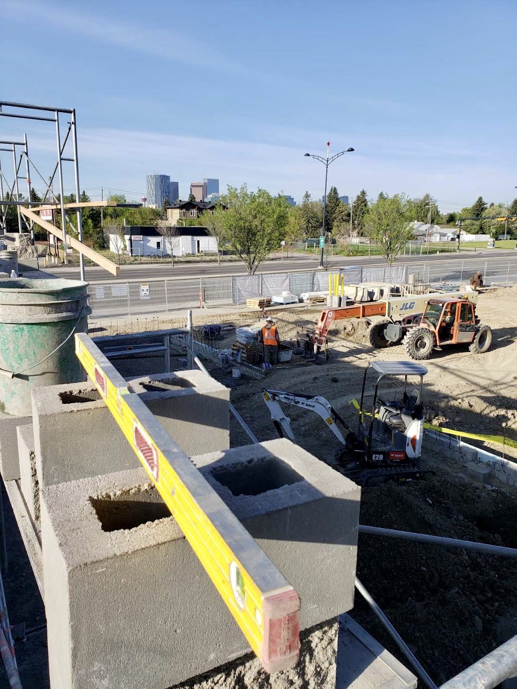 HM Brick and Stone Ltd. | 270 Hillcrest Heights SW, Airdrie, AB T4B, Canada | Phone: (403) 926-7610