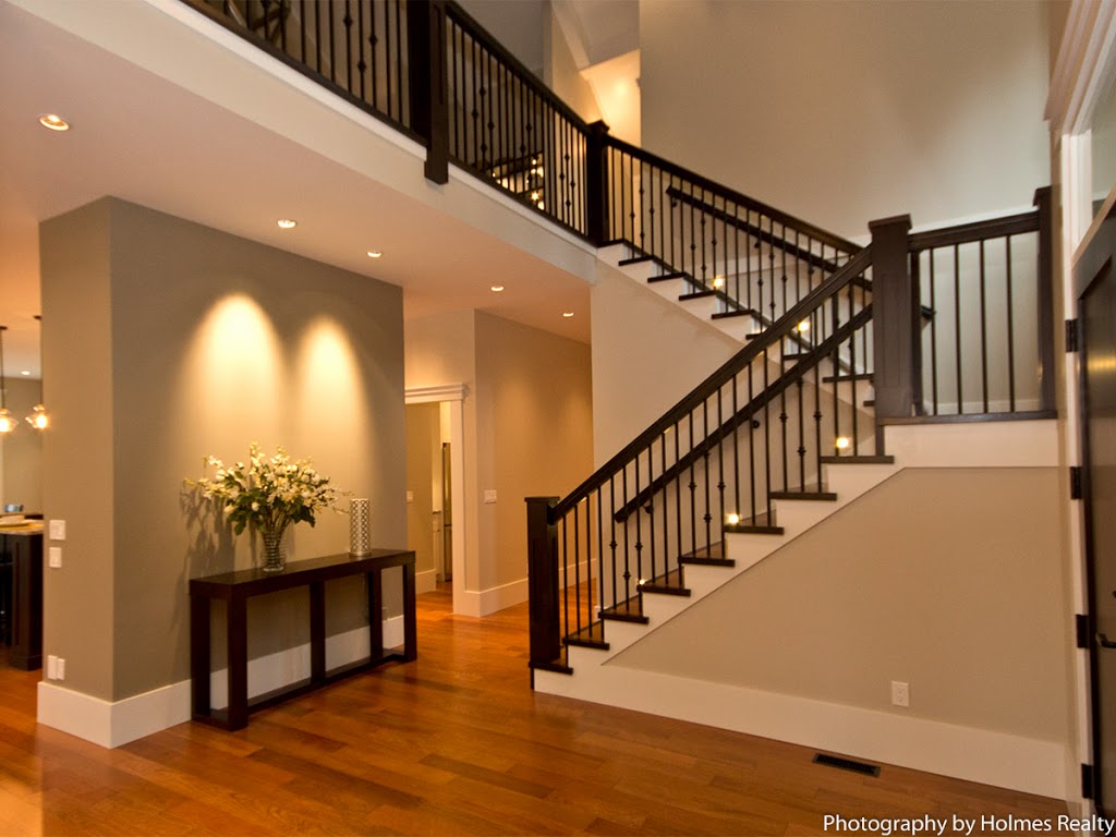 VIC CITY Painting | 9690 Frizell Rd, North Saanich, BC V8L 5H4, Canada | Phone: (778) 938-7392