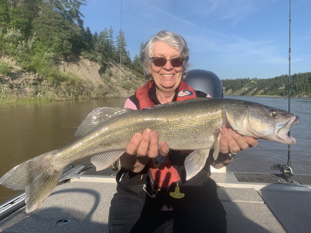 Get Hooked Fishing Adventures | Box 9024, Spruce Grove, AB T7X 0H5, Canada | Phone: (780) 293-2597