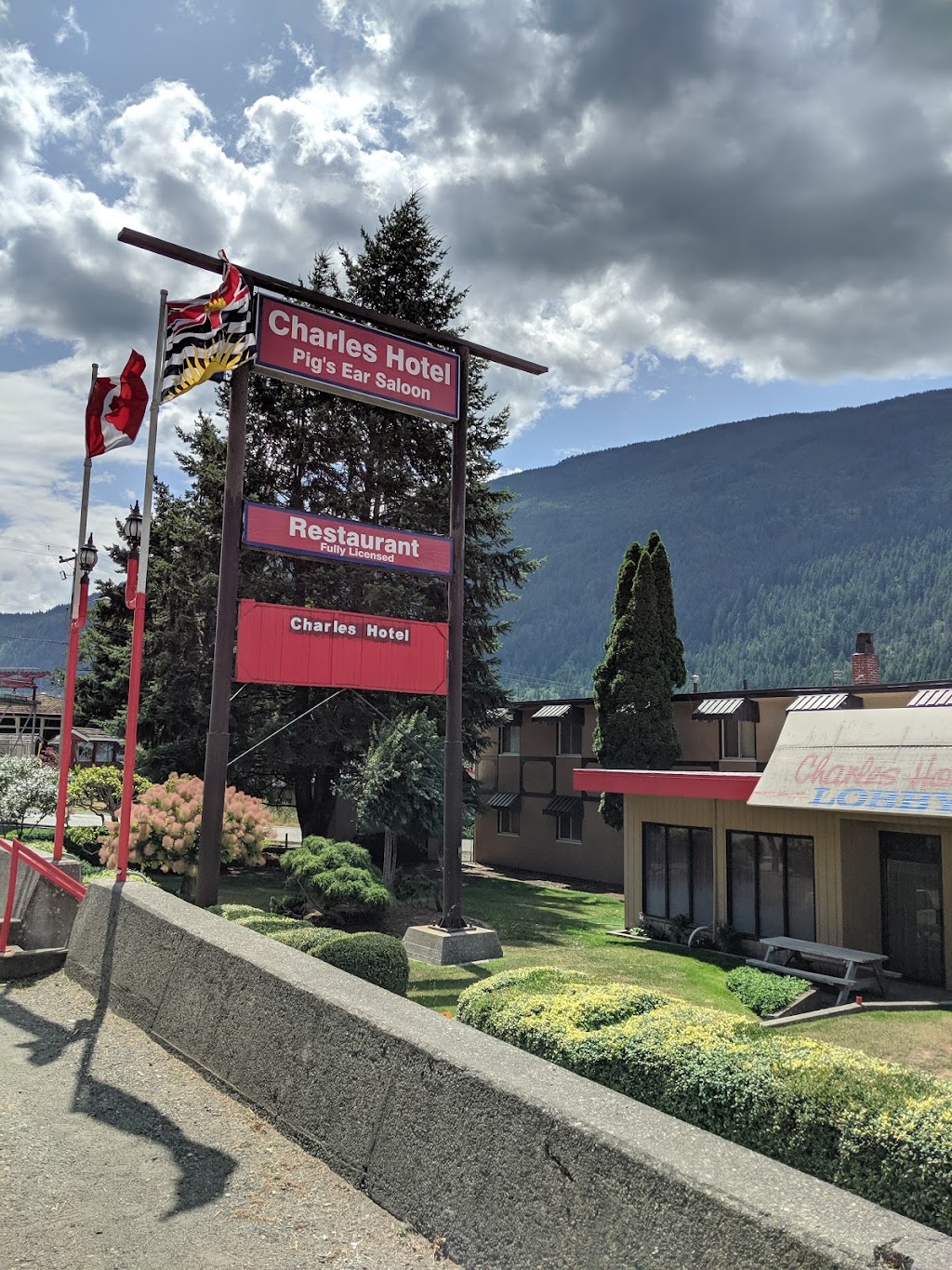 Charles Hotel, Restaurant and Saloon | 48115 Trans-Canada Hwy, Boston Bar, BC V0K 1C0, Canada | Phone: (604) 867-9221