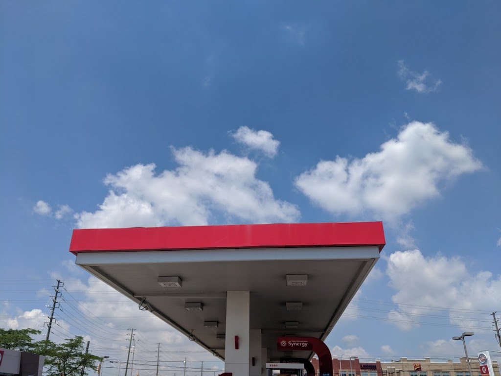 Esso | 520 Dundas St W, Oakville, ON L6H 6Y3, Canada | Phone: (905) 257-8350