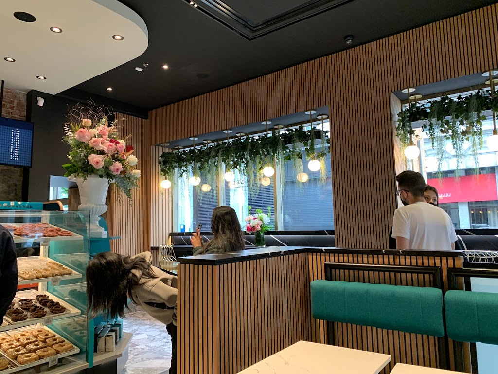 49th Parallel Cafe | 488 Rue McGill, Montréal, QC H2Y 2H2, Canada | Phone: (514) 788-5130