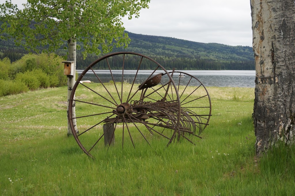 Eagan Lake Waterfront Cabin, Bridge Lake Area, BC | Reed Road, Bridge Lake, BC V0K 1E0, Canada | Phone: (425) 432-6402