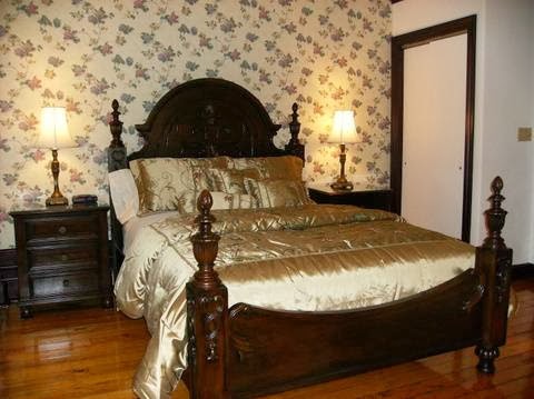 Gite Royal Dumontier | 512 Ave Royale, Quebec City, QC G1E 1Y1, Canada | Phone: (418) 660-7936