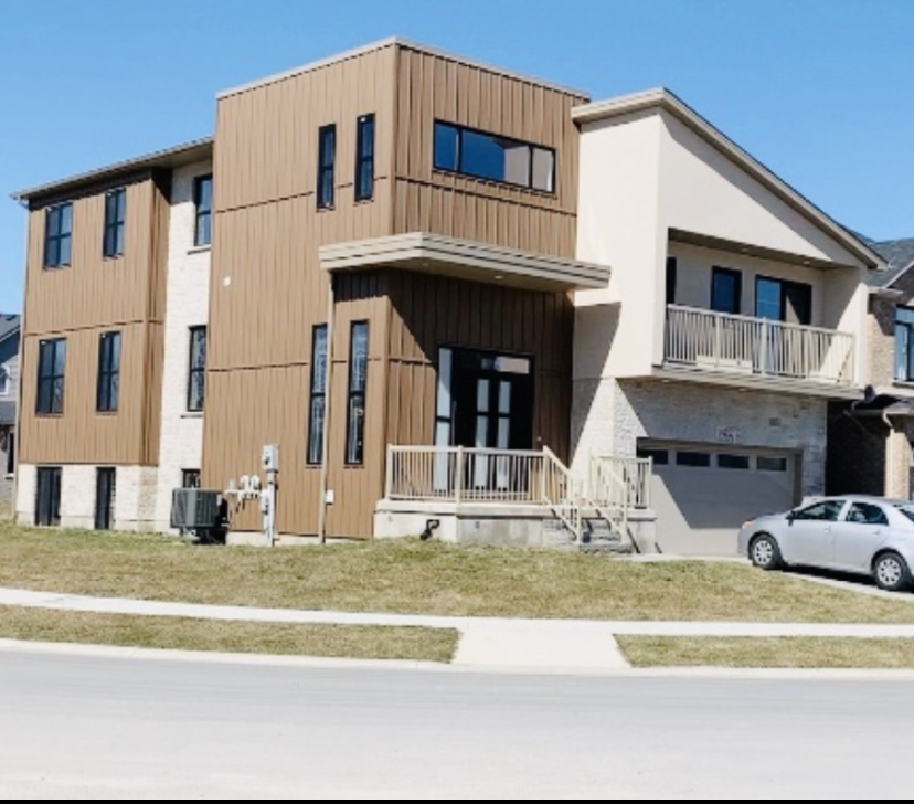 SAIFs HOUSE | 1966 Cedarpark Dr, London, ON N5X 0J1, Canada | Phone: (519) 902-8592