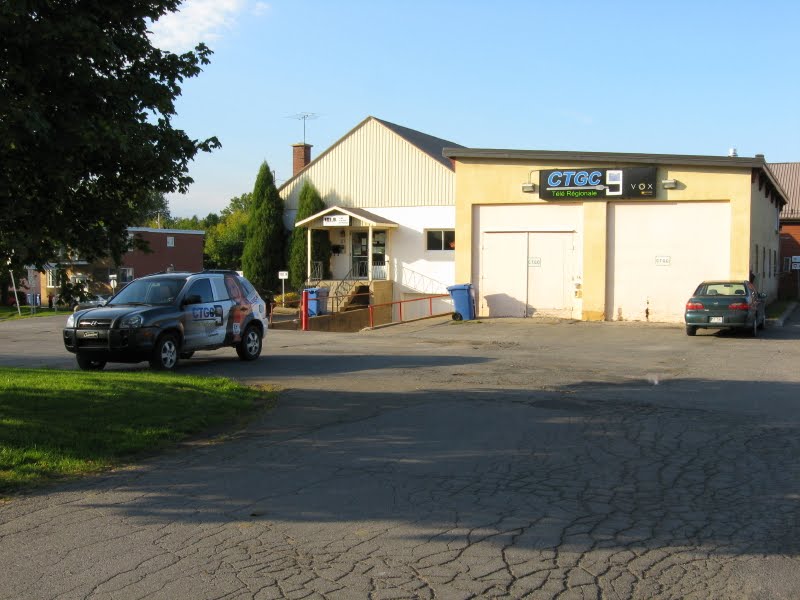 Chai 101 9 FM | 25 Bd Saint-Francis, Châteauguay, QC J6J 1Y2, Canada | Phone: (450) 698-3131
