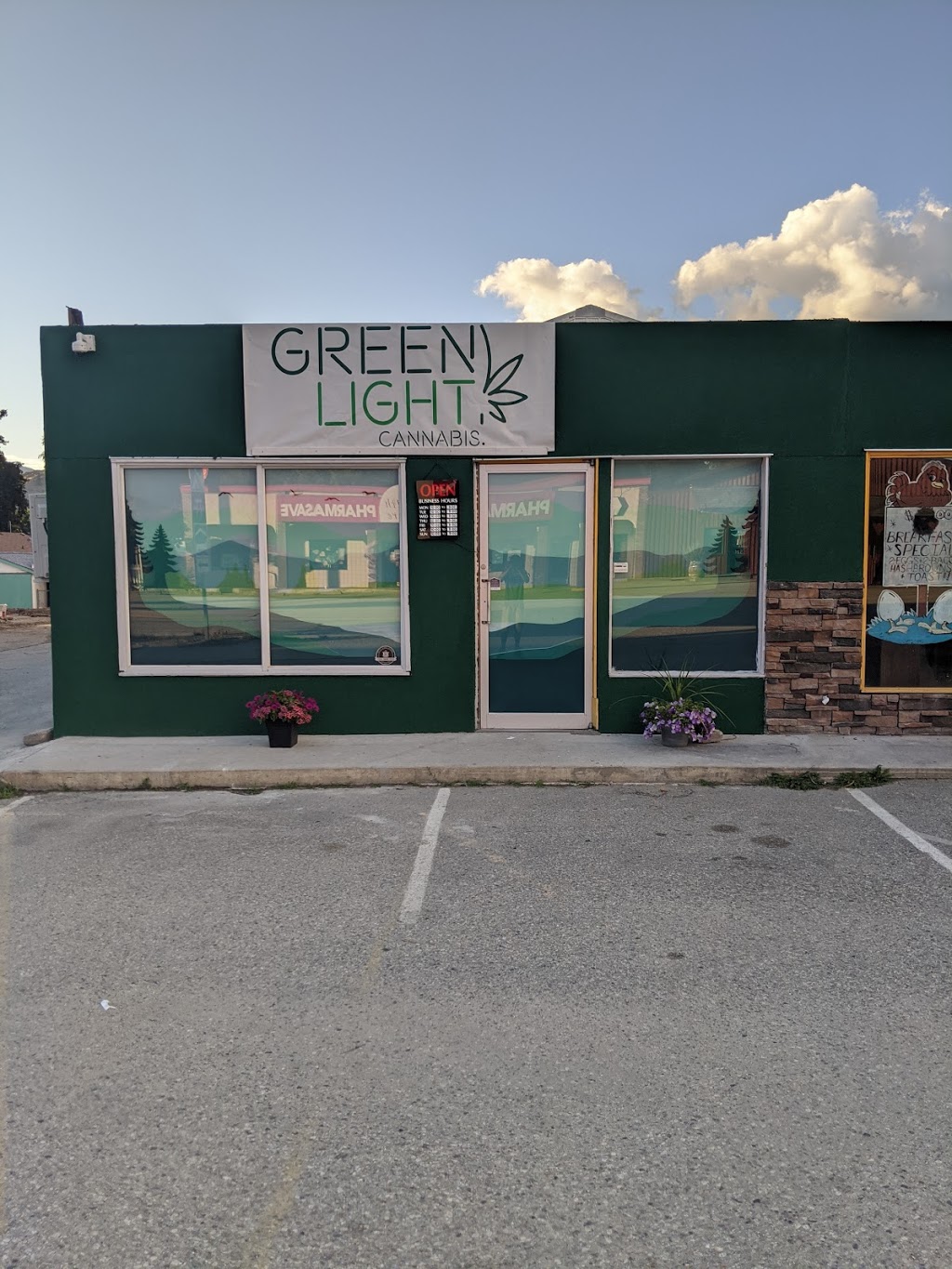 Green Light Cannabis | 5212 9th Ave, Okanagan Falls, BC V0H 1R0, Canada | Phone: (250) 497-5694