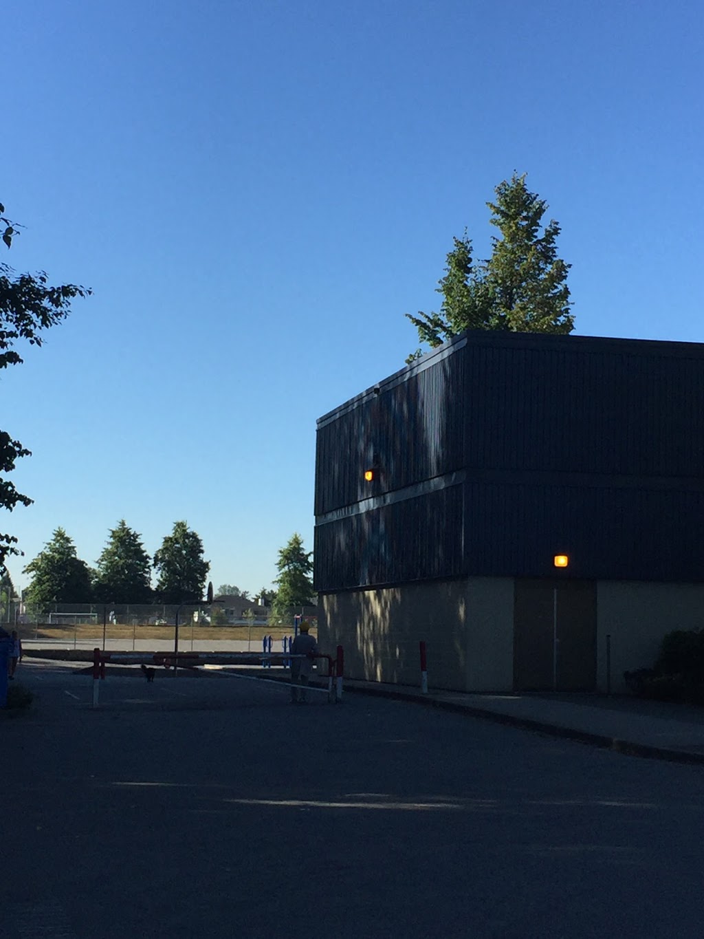 Serpentine Heights Elementary | 16126 93a Ave, Surrey, BC V4N 3A2, Canada | Phone: (604) 589-6322