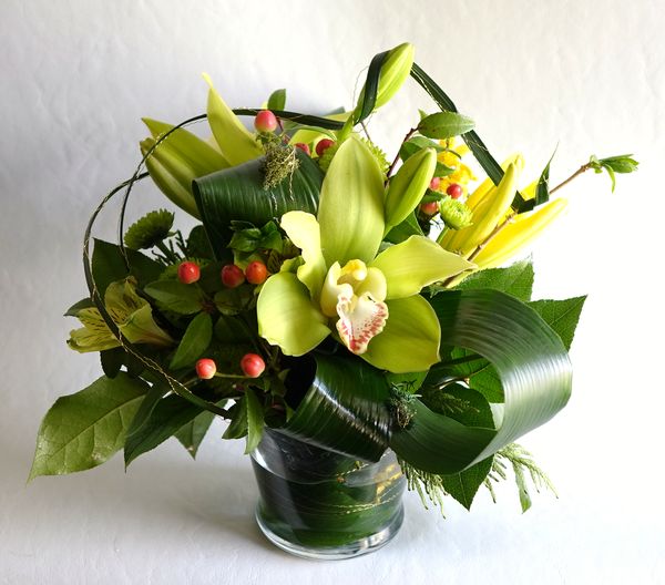 Signature Floral Gallery | 85 Devonshire Dr, Winnipeg, MB R2C 4G9, Canada | Phone: (204) 982-7298