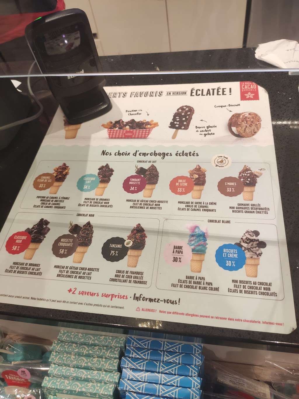 Chocolats Favoris | 1127 Boulevard Pie-XI N, Québec, QC G3K 2P8, Canada | Phone: (418) 407-1507
