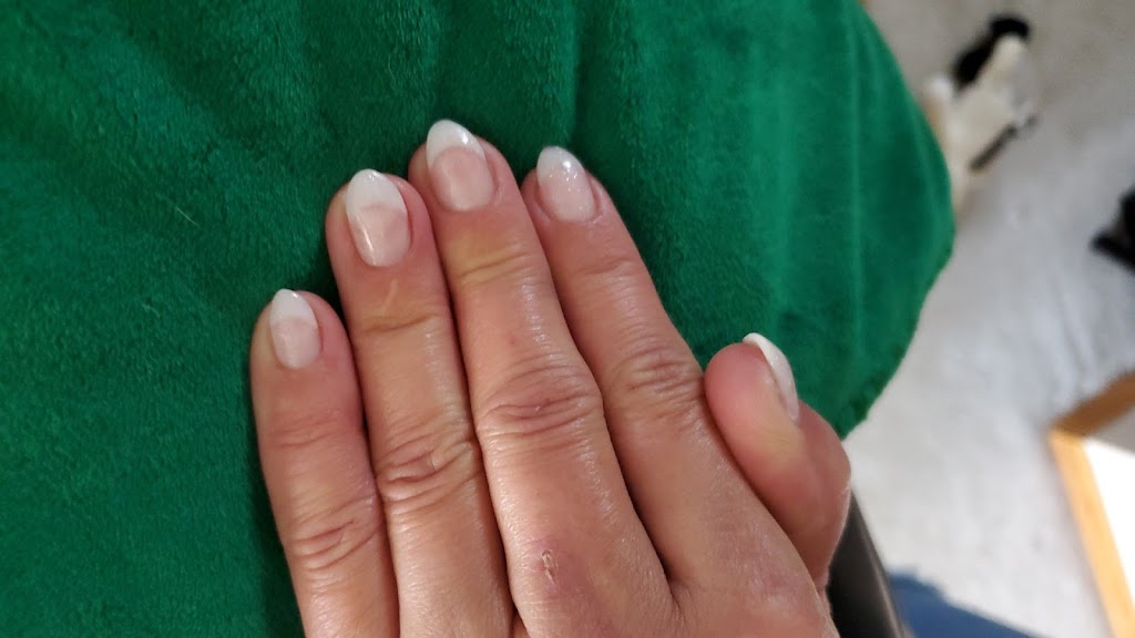 TJ’s Nails | 16 Lyon Crescent, Sylvan Lake, AB T4S 2M6, Canada | Phone: (403) 598-3751