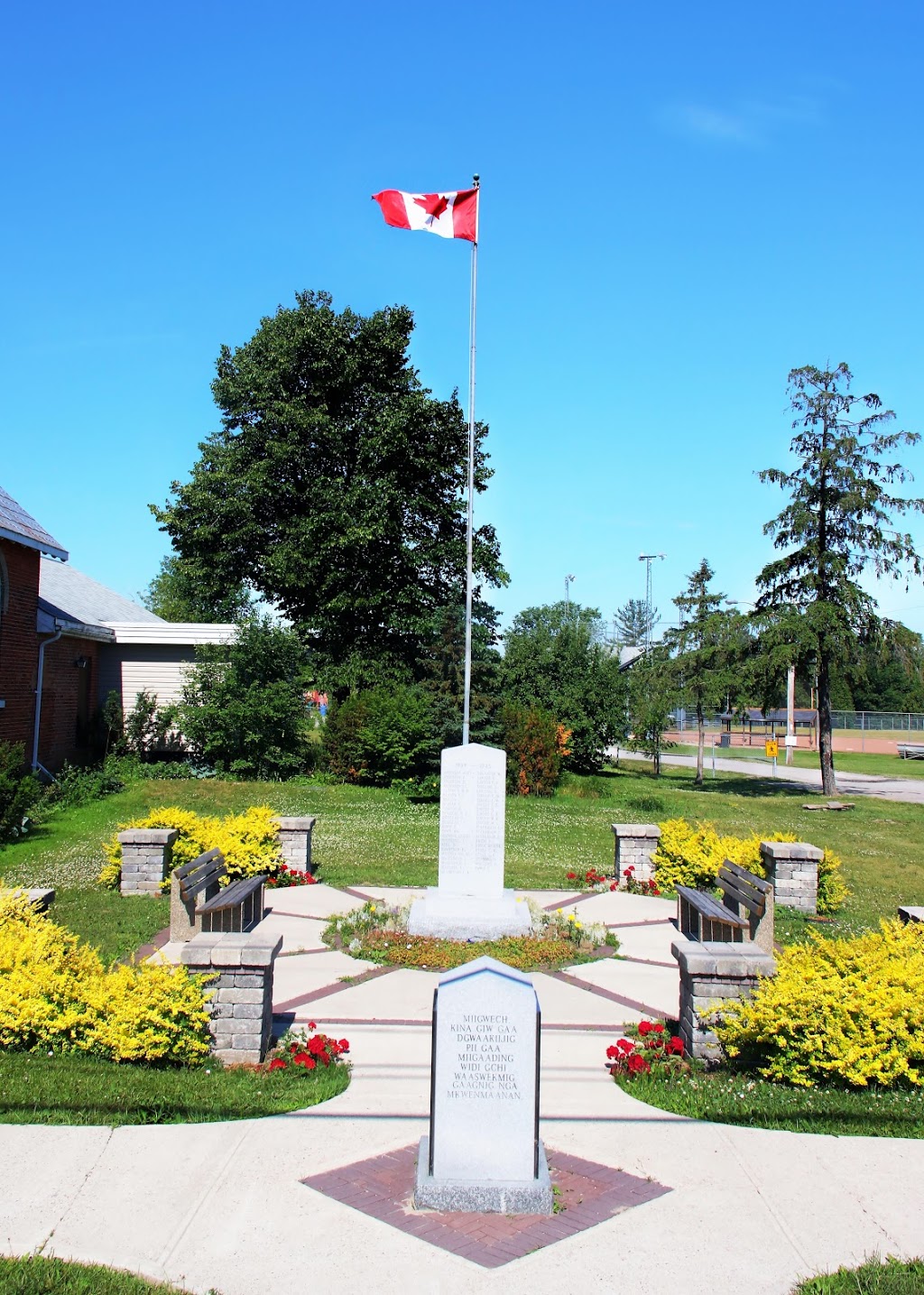 Cenotaph Memorial | 5984 Rama Rd, Longford Mills, ON L0K 1L0, Canada | Phone: (705) 325-3611