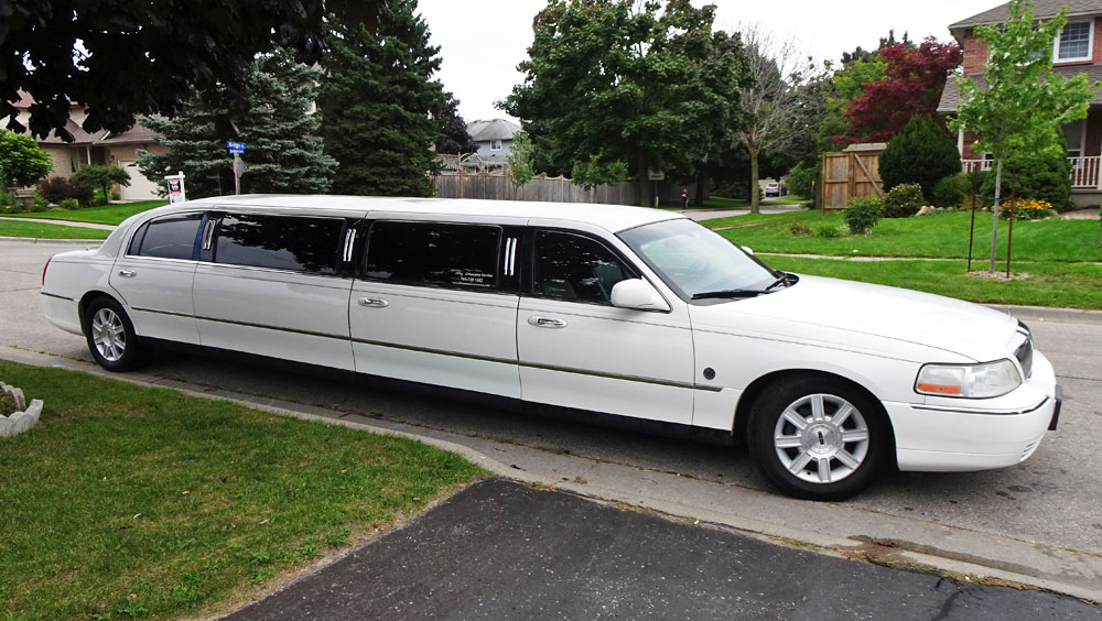Jerrys Limousine Service | 652 Lorne St, New Glasgow, NS B2H 4L5, Canada | Phone: (902) 752-8811