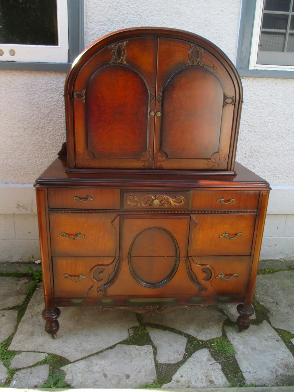 Creighton House Antiques | 3791 Main St, Jordan Station, ON L0R 1S0, Canada | Phone: (905) 562-4461