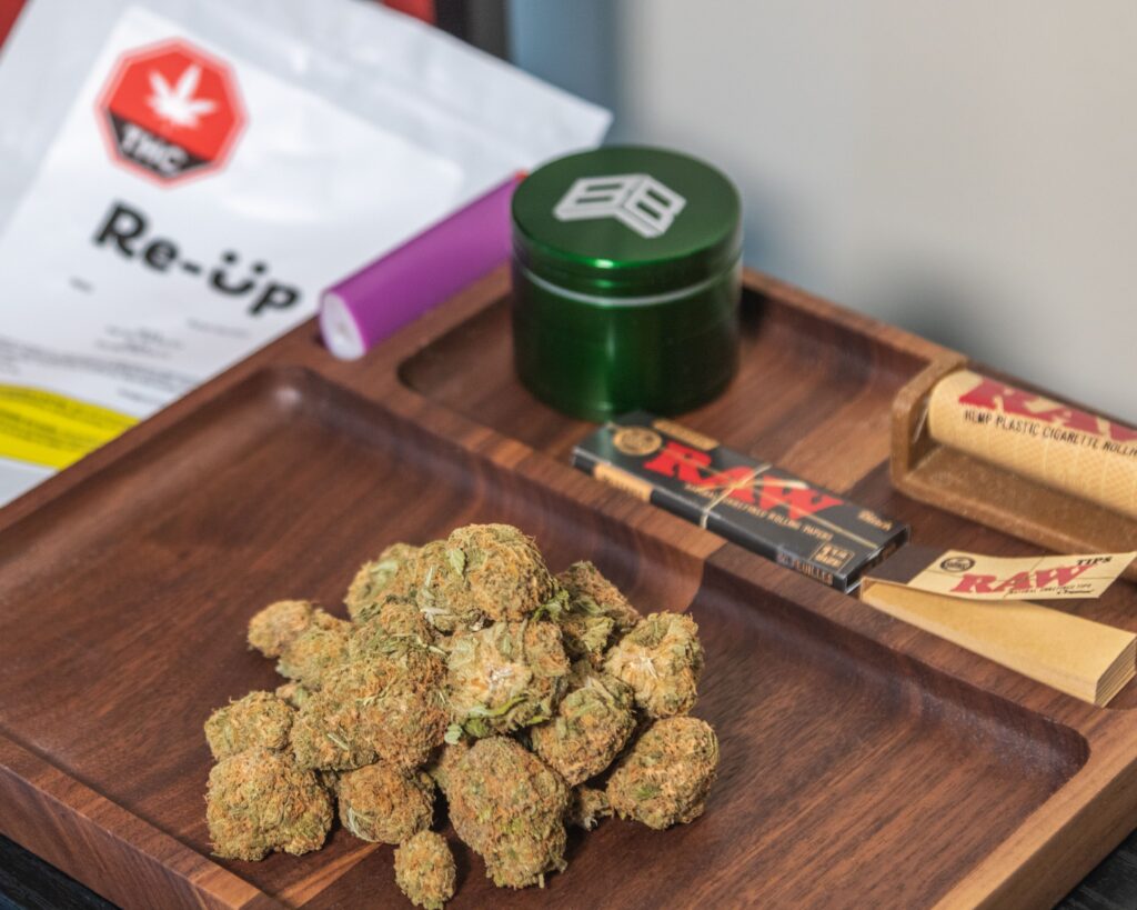Bud Bar Dispensary | 206 11 Ave SE #101, Calgary, AB T2G 0X8, Canada | Phone: (825) 540-4539