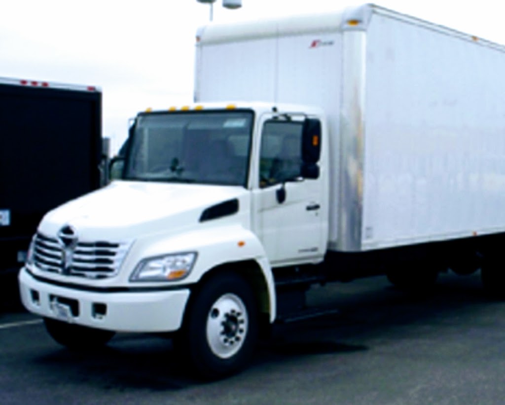 Livraison - Déménagement LIV-EXPRESS | 29 Rue Lussier, Sainte-Cécile-de-Milton, QC J0E 2C0, Canada | Phone: (450) 204-3842