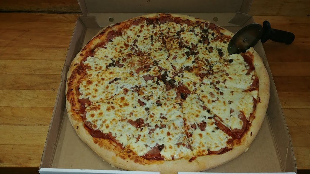Lakeside Family Restaurant | 1594 St Margarets Bay Rd, Lakeside, NS B3T 1B6, Canada | Phone: (902) 876-7173