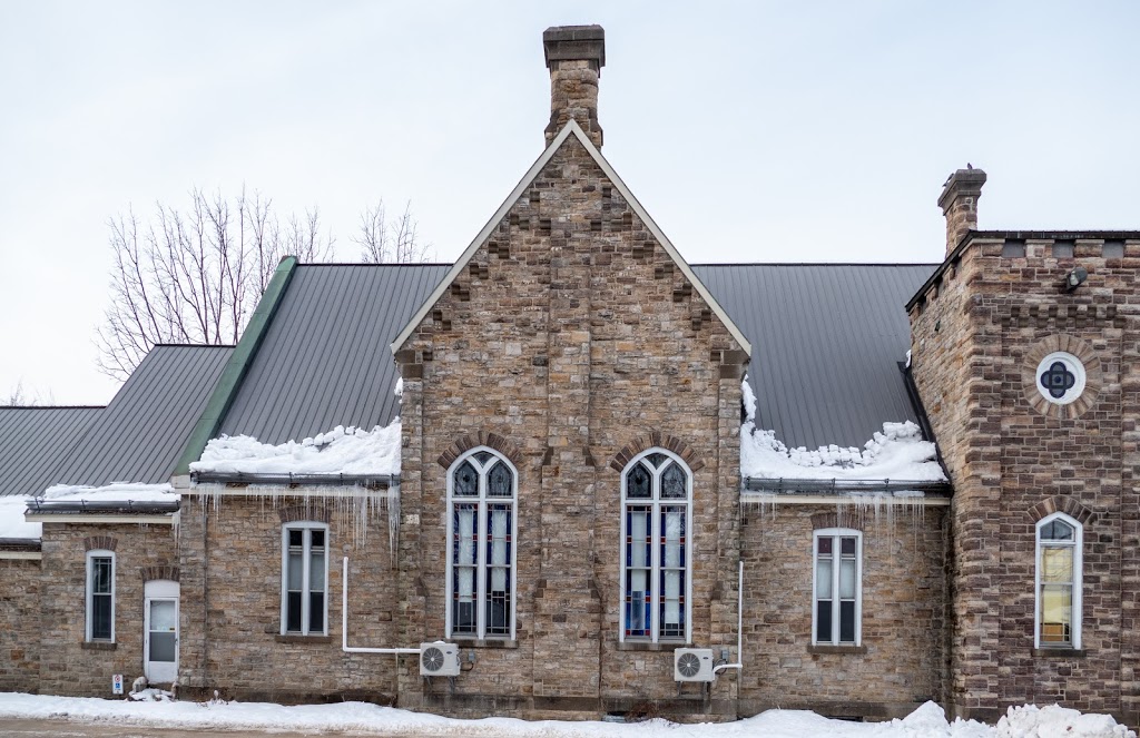 Asbury Free Methodist Church | 144 Gore St E, Perth, ON K7H 1J7, Canada | Phone: (613) 267-2345