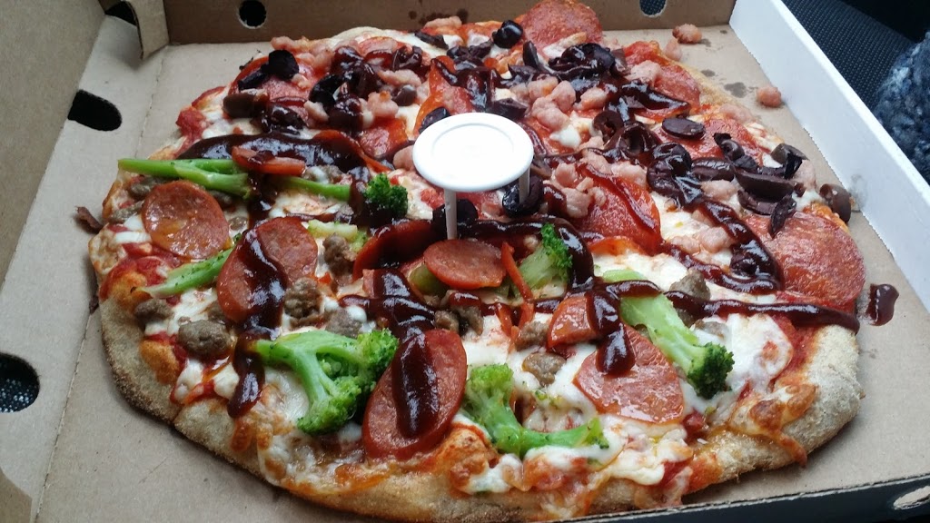 Pizza Pizza | Abbey Plaza, 1500 Upper Middle Rd W, Oakville, ON L6M 3G3, Canada | Phone: (416) 967-1111