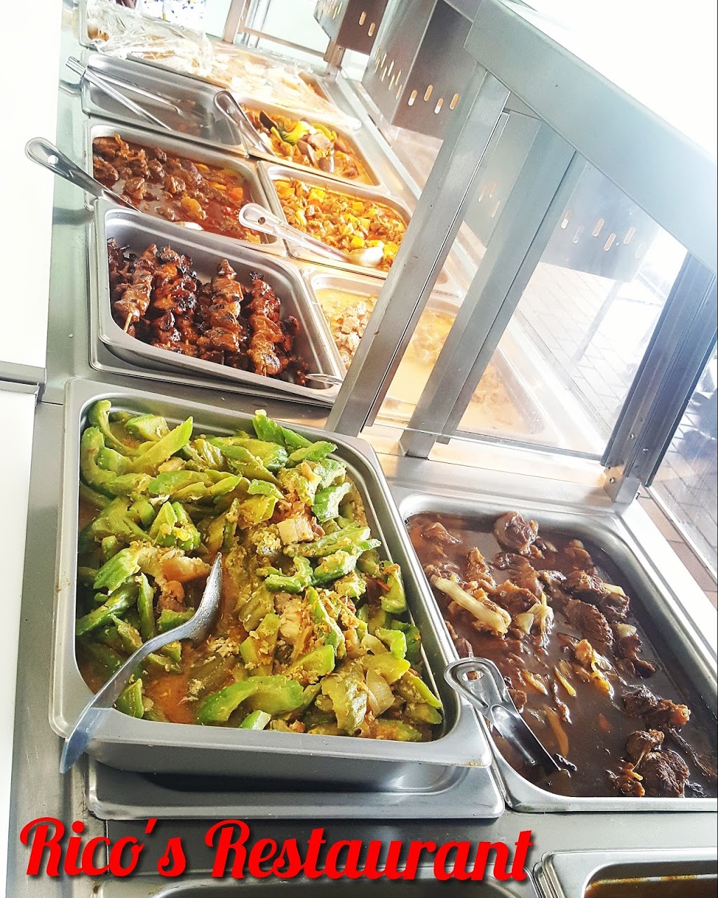 Ricos Restaurant | 866 Mohawk Rd E, Hamilton, ON L8T 2R5, Canada | Phone: (905) 574-1818