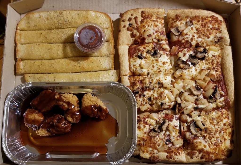 Pizza Hut | 1480 Major Mackenzie Dr E, Richmond Hill, ON L4S 0A1, Canada | Phone: (905) 737-6161