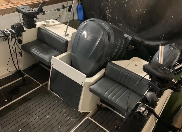 VI canvas & upholstery | 7900 Clark Dr W, Lantzville, BC V0R 2H0, Canada | Phone: (250) 618-6834