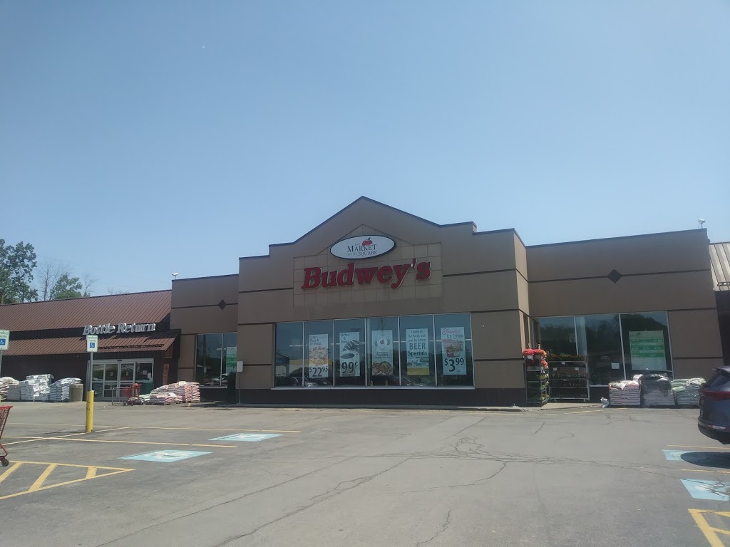 Budwey Plaza | 531 Division St, North Tonawanda, NY 14120, USA | Phone: (716) 693-2802