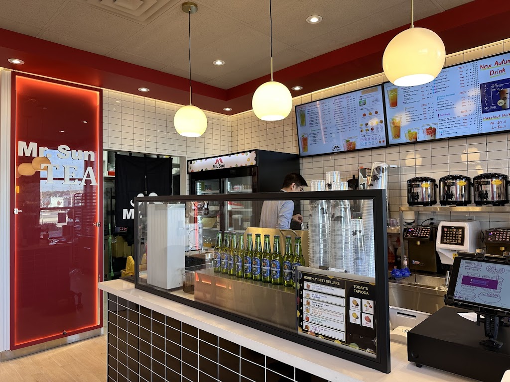 Mr. Sun | 380 Dundas St E Unit D6, Oakville, ON L6H 6Z9, Canada | Phone: (905) 257-8880