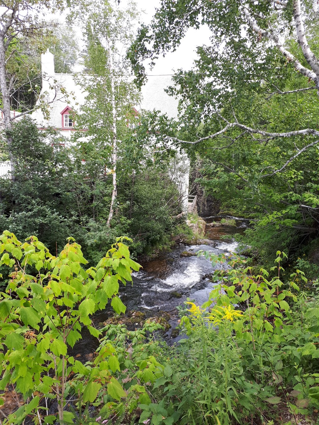 Le Moulin Seigneurial de Les Éboulements | 2040 Route du Fleuve, Les Éboulements, QC G0A 2M0, Canada | Phone: (418) 635-2239