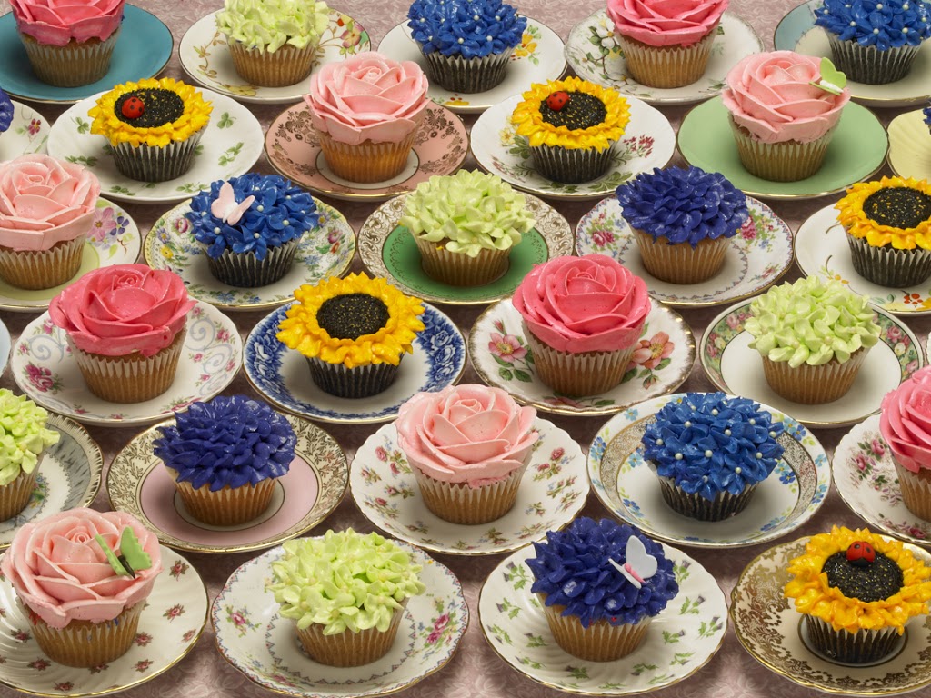 Ooh La La Cupcakes | 1391A Hillside Ave, Victoria, BC V8T 2B3, Canada | Phone: (250) 385-0707