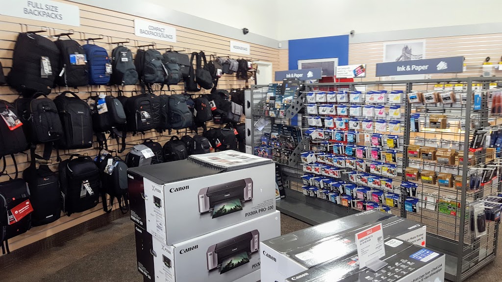 Henrys | 1070 Wellington Rd unit 19/20, London, ON N6E 1M2, Canada | Phone: (519) 686-7481