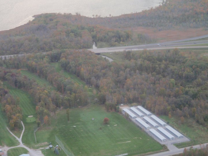 East End Mini-Storage | 444 Penetanguishene Rd, Barrie, ON L4M 4Y8, Canada | Phone: (705) 735-3131