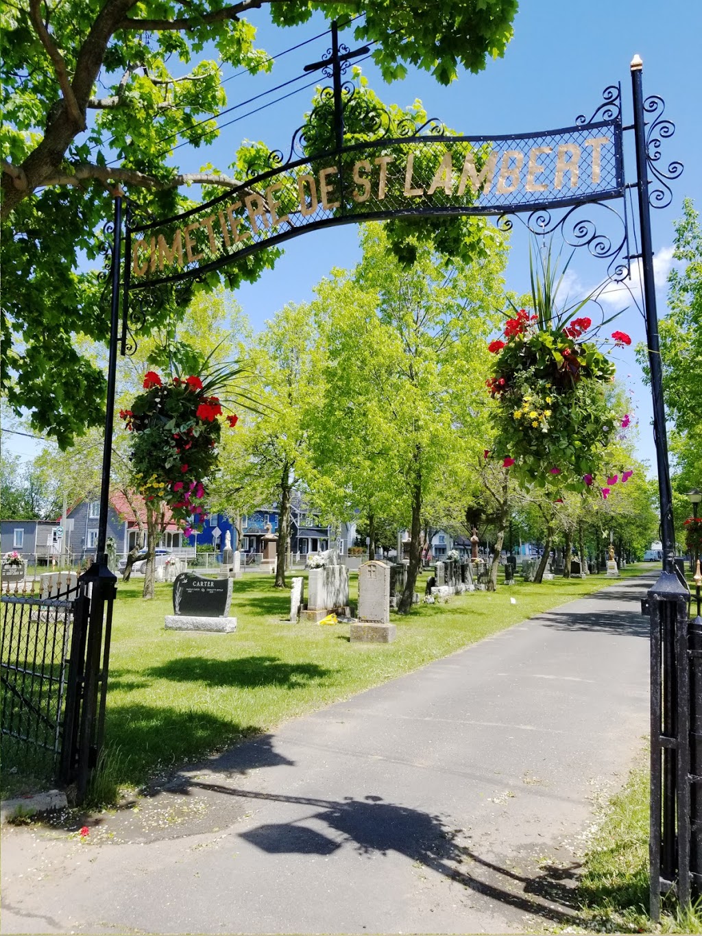 Cimetière Saint-Lambert-de-Lauzon | 1159 Rue du Pont, Saint-Lambert-de-Lauzon, QC G0S 2W0, Canada | Phone: (418) 833-1813