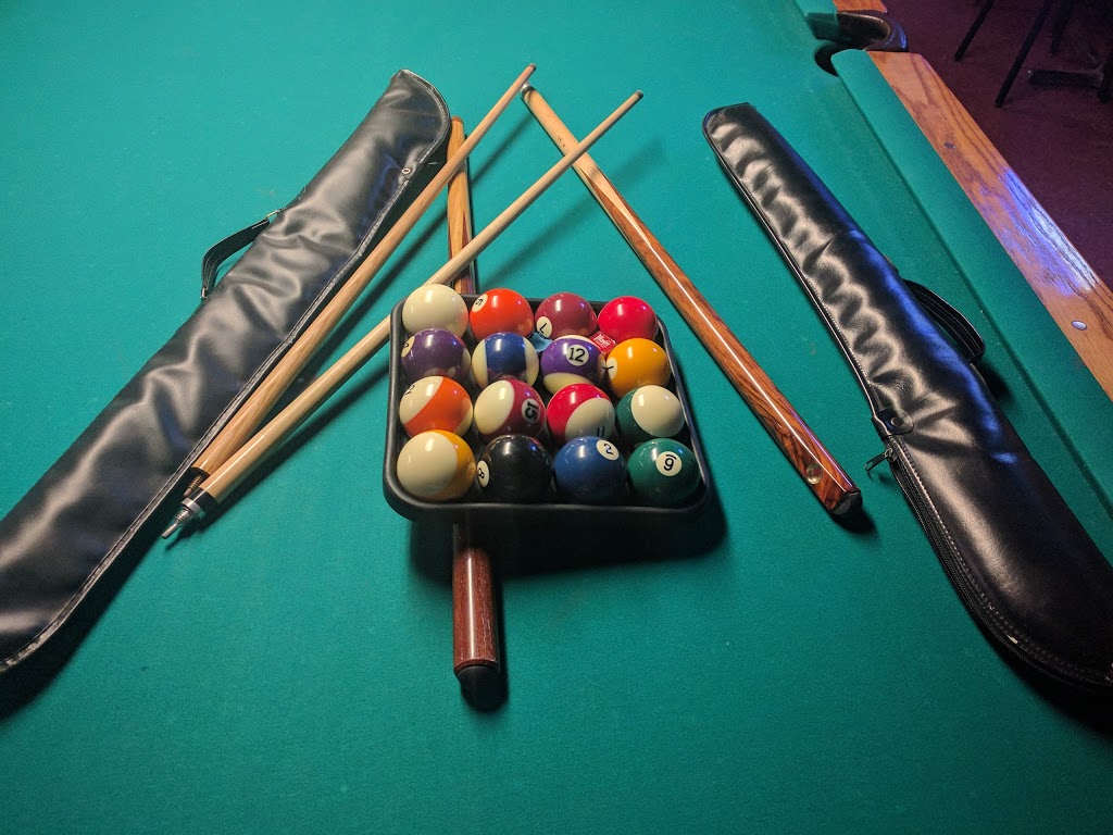 Minnesotas Billiards Pub | 442 Hazeldean Rd, Kanata, ON K2L 1V2, Canada | Phone: (613) 831-0031