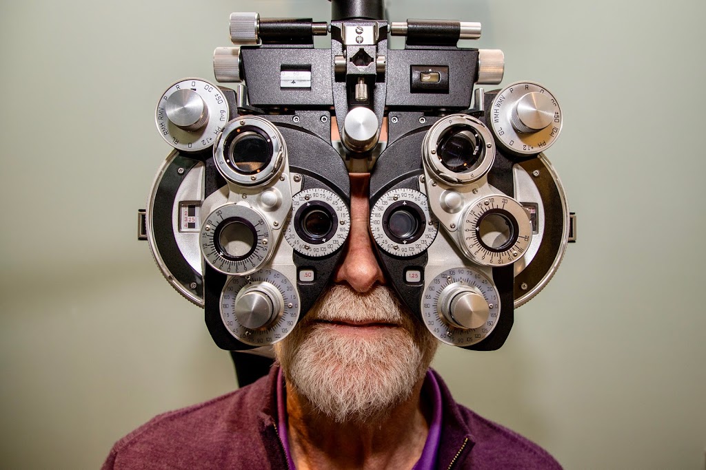 Shaughnessy Optometry, Dr Meg Sexsmith | 3955 Oak St, Vancouver, BC V6H 2M7, Canada | Phone: (604) 677-4100