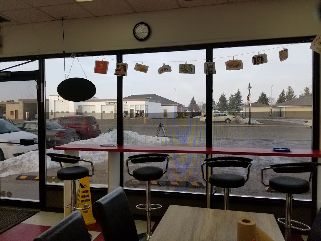 Fort Macleod Pizza | 538 24 St, Fort Macleod, AB T0L 0Z0, Canada | Phone: (403) 553-3131