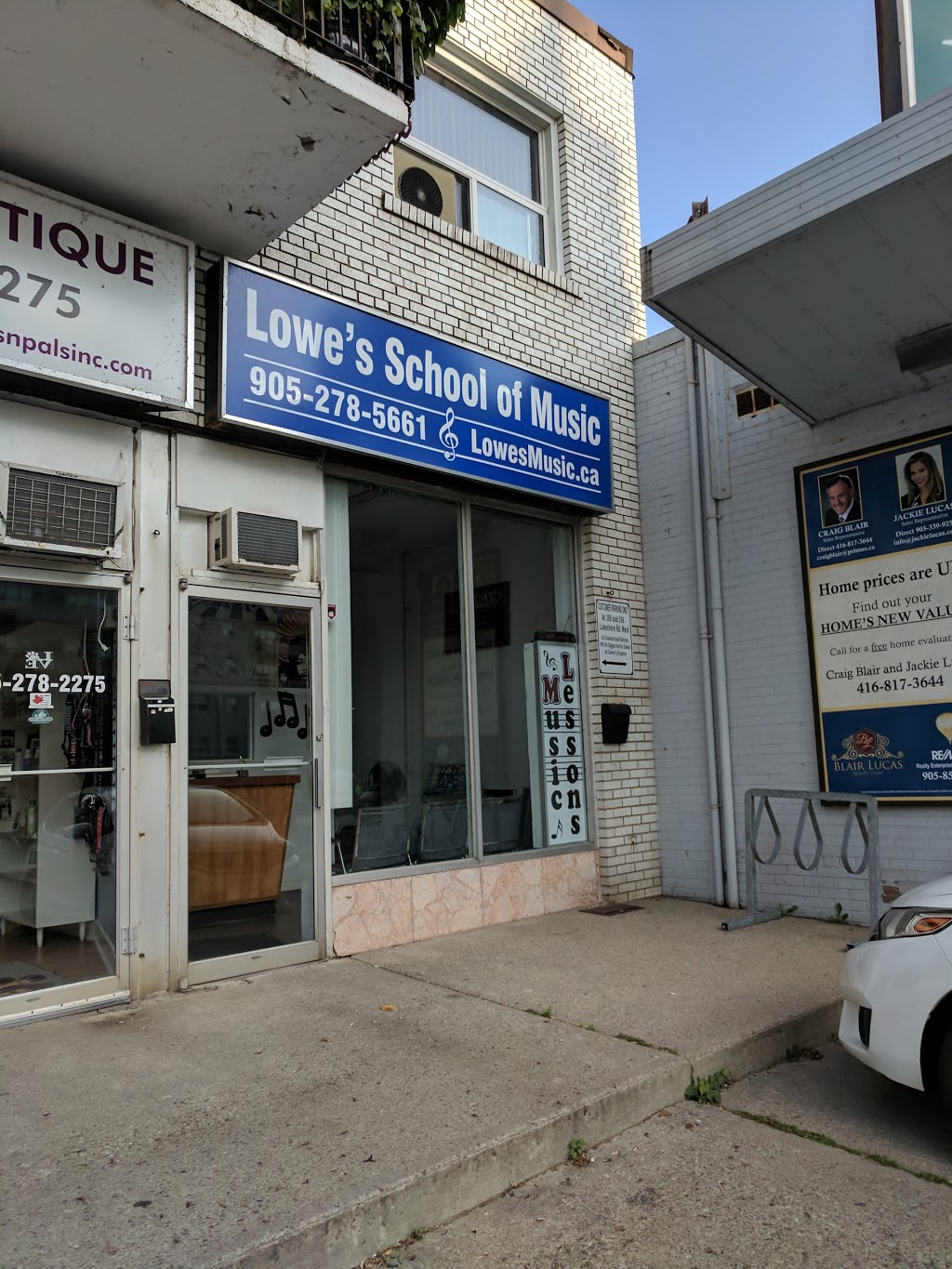 Lowes School of Music | 356 Lakeshore Rd W, Mississauga, ON L5H 1H3, Canada | Phone: (905) 278-5661