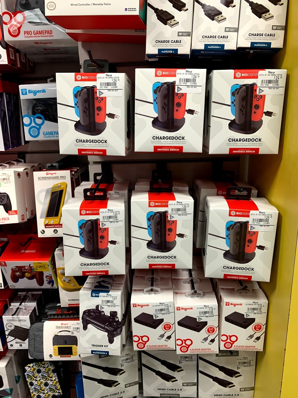 Best Buy | 240 Leighland Ave Unit 210A, Oakville, ON L6H 3H6, Canada | Phone: (289) 291-1411