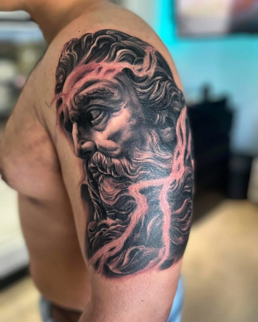 Open mind tatouage | 1133 Chem. des Patriotes, Richelieu, QC J3L 4T9, Canada | Phone: (450) 658-6262