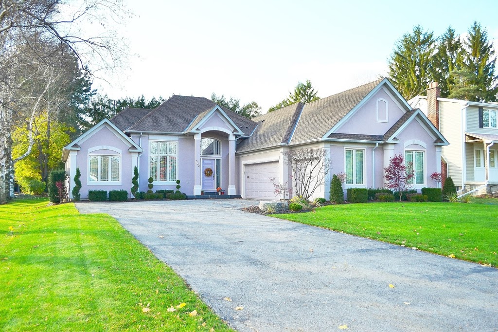 Desis Roofing West Inc. | 2630 Binbrook Rd, Binbrook, ON L0R 1C0, Canada | Phone: (905) 574-4178