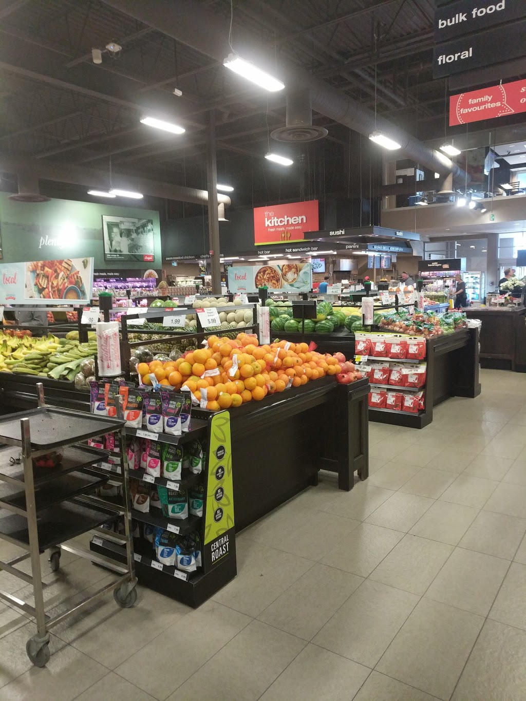 Longos Applewood | 1125 N Service Rd, Mississauga, ON L4Y 1A6, Canada | Phone: (905) 566-1125